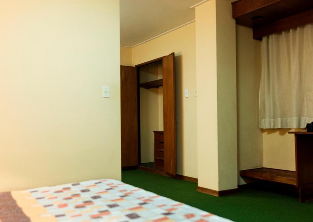 Hotel Del Jardin Сан-Мигель-де-Тукуман Экстерьер фото